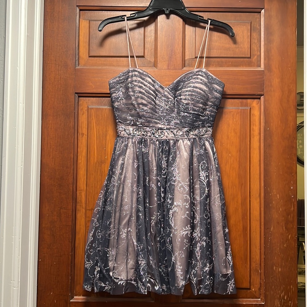 flowy mini dress. blueish- purpleish color with silver sparkled detail. size 1/2